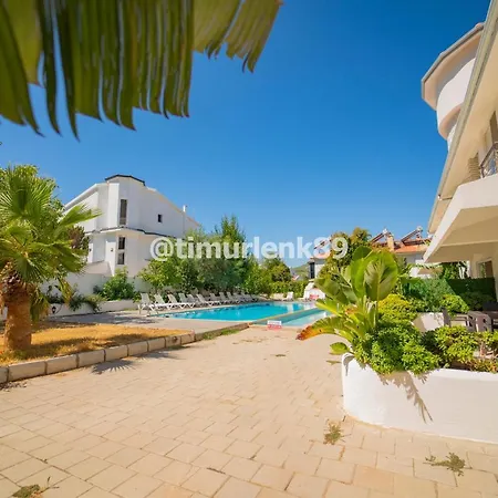 Apartamento Stunning In With Seaview And Pool Oludeniz