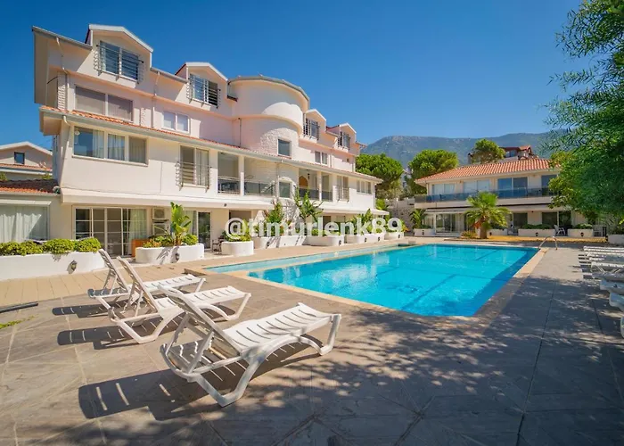 דירה Stunning In With Seaview And Pool *