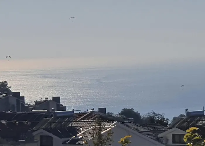 דירה Stunning In With Seaview And Pool אולודניץ