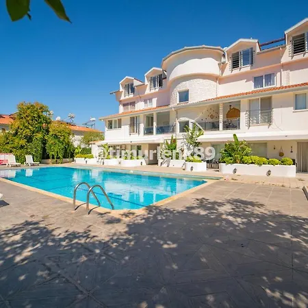 Stunning In With Seaview And Pool *